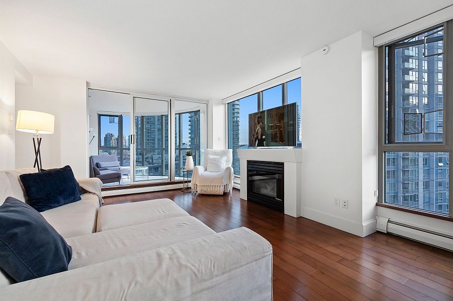904 183 Keefer Place Vancouver, BC - 23