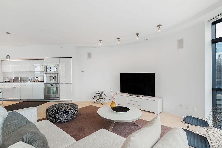 2401 838 W Hastings Street Vancouver, BC - 8