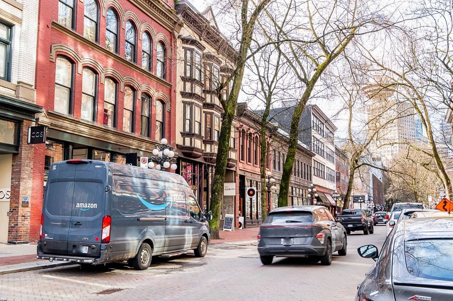 211 36 Water Street Vancouver, BC - 24