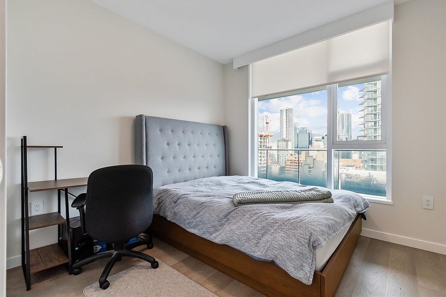 2501 1335 Howe Street Vancouver, BC - 19