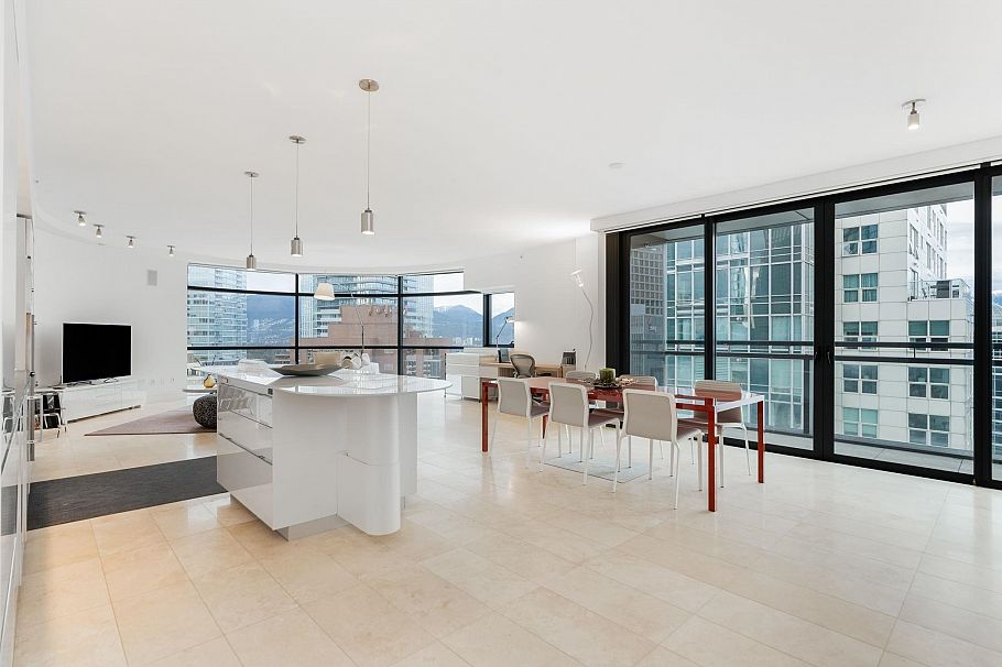 2401 838 W Hastings Street Vancouver, BC - 24