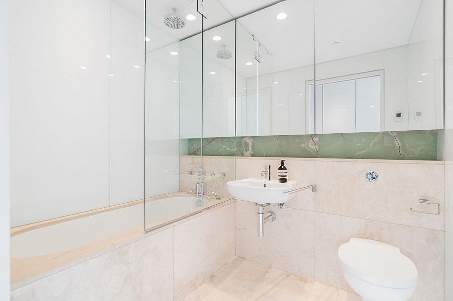 2401 838 W Hastings Street Vancouver, BC - 14