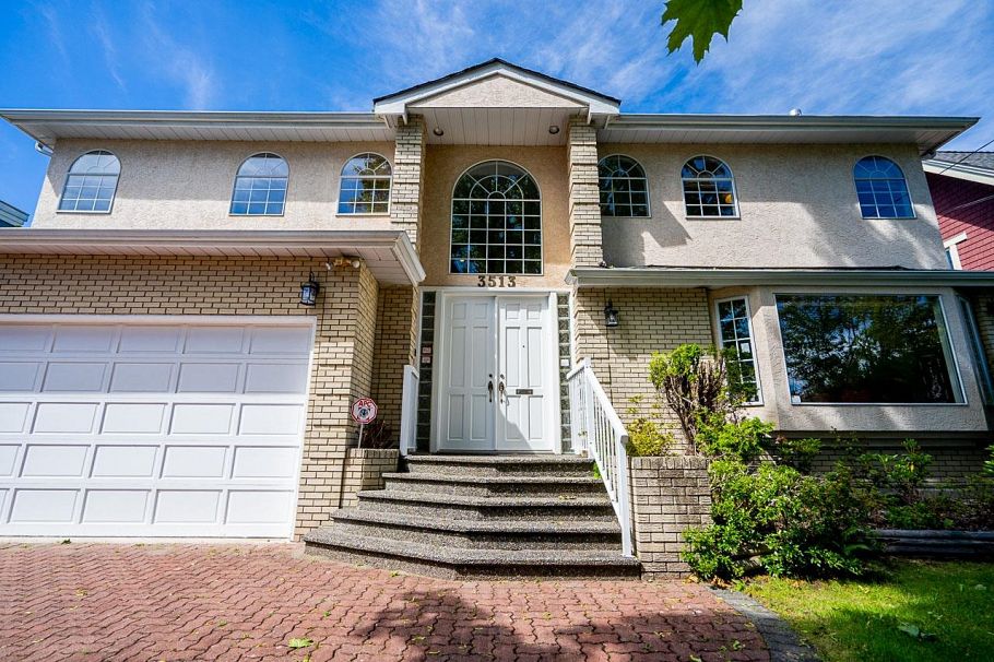 3513 W 40th Avenue Vancouver, BC - 1