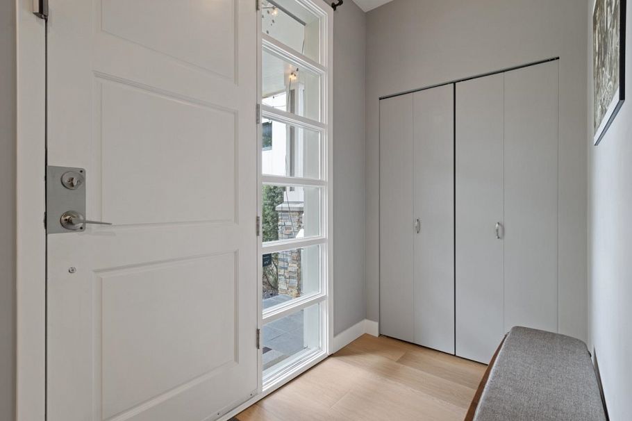 171 E 17th Avenue Vancouver, BC - 19