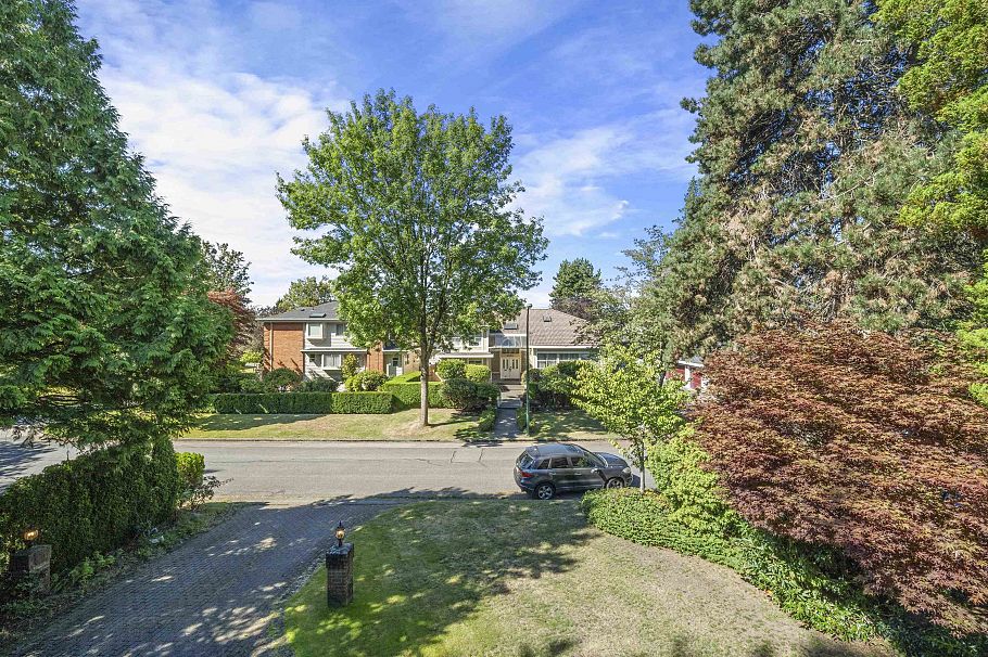 6668 Selkirk Street Vancouver, BC - 24