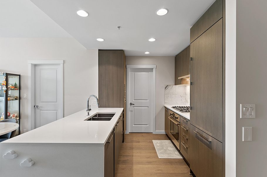 527 3563 Ross Drive Vancouver, BC - 16