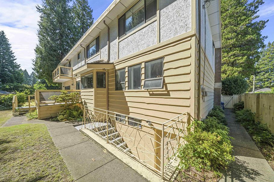 6668 Selkirk Street Vancouver, BC - 25