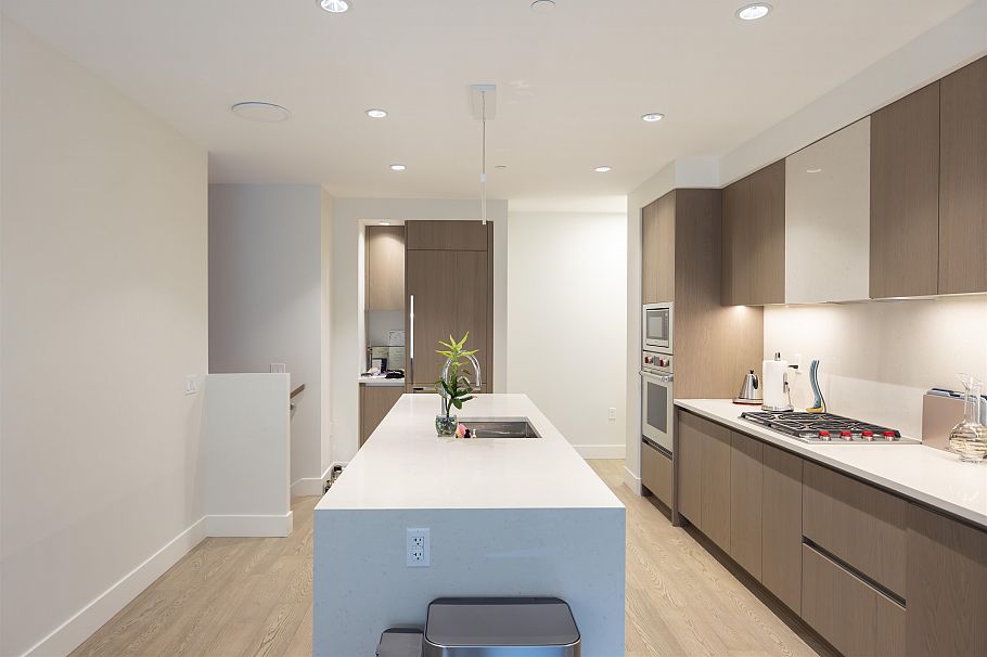 101 3636 W 39th Avenue Vancouver, BC - 11