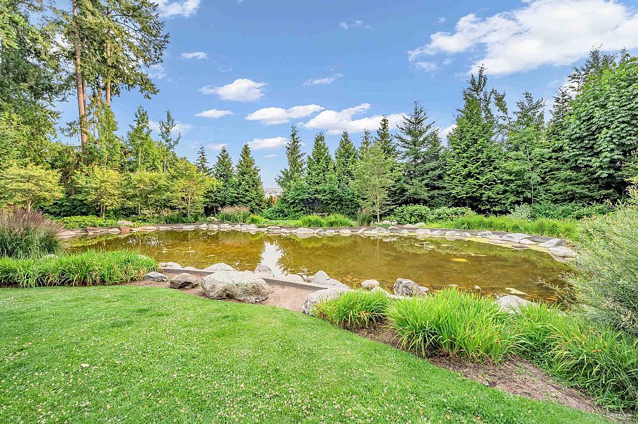 527 3563 Ross Drive Vancouver, BC - 4