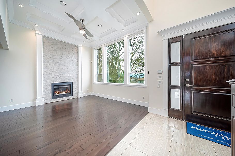 3832 Kincaid Street Burnaby, BC - 6