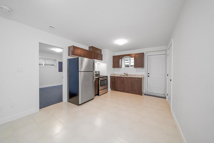 3832 Kincaid Street Burnaby, BC - 26