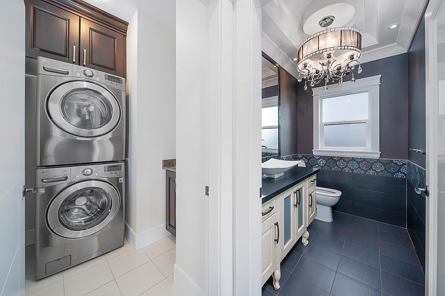 3832 Kincaid Street Burnaby, BC - 16