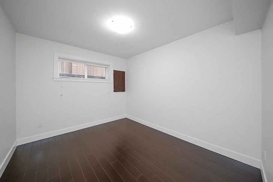 3832 Kincaid Street Burnaby, BC - 28