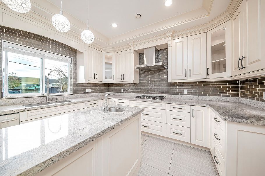 3832 Kincaid Street Burnaby, BC - 13