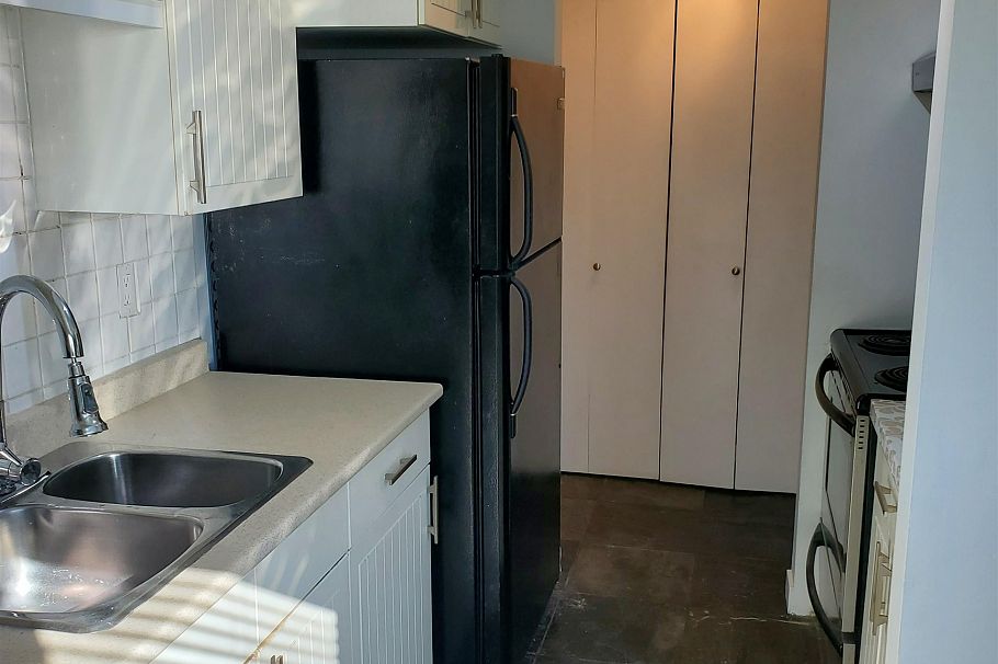 403 921 Thurlow Street Vancouver, BC - 8