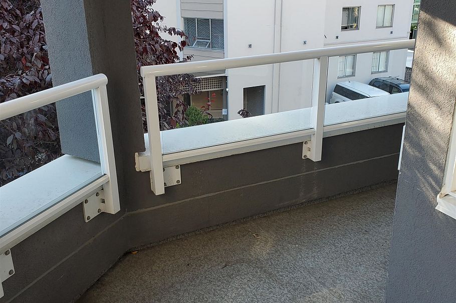 403 921 Thurlow Street Vancouver, BC - 9