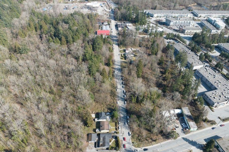 2336 Old Dollarton Road North Vancouver, BC - 16