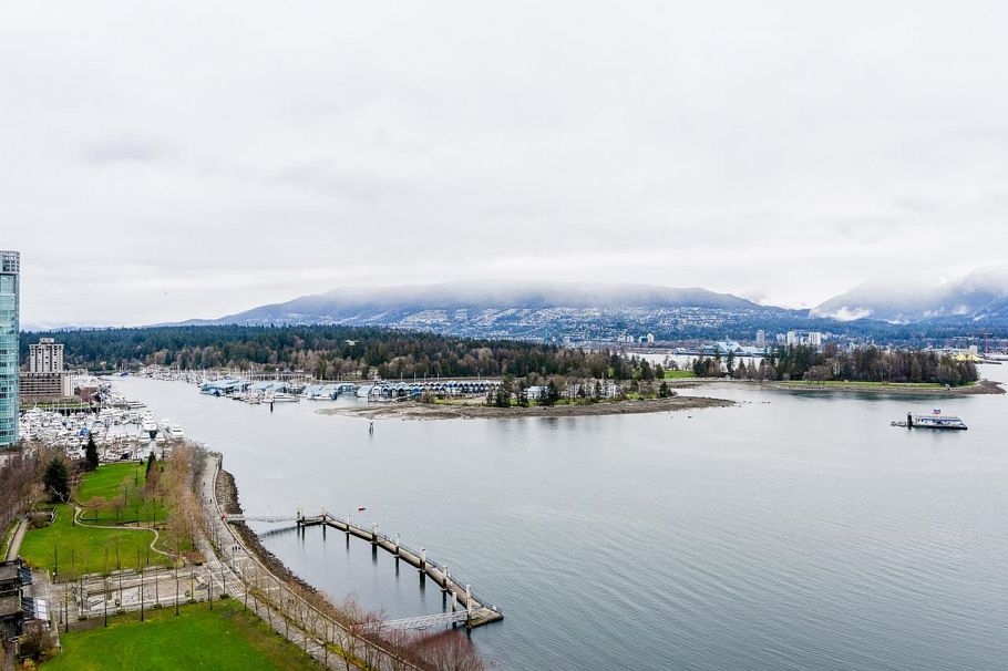 1601 277 Thurlow Street Vancouver, BC - 40