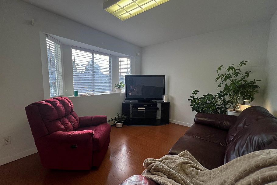 8006 Chester Street Vancouver, BC - 11