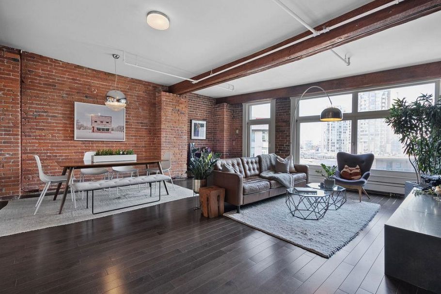 806 518 Beatty Street Vancouver, BC - 1