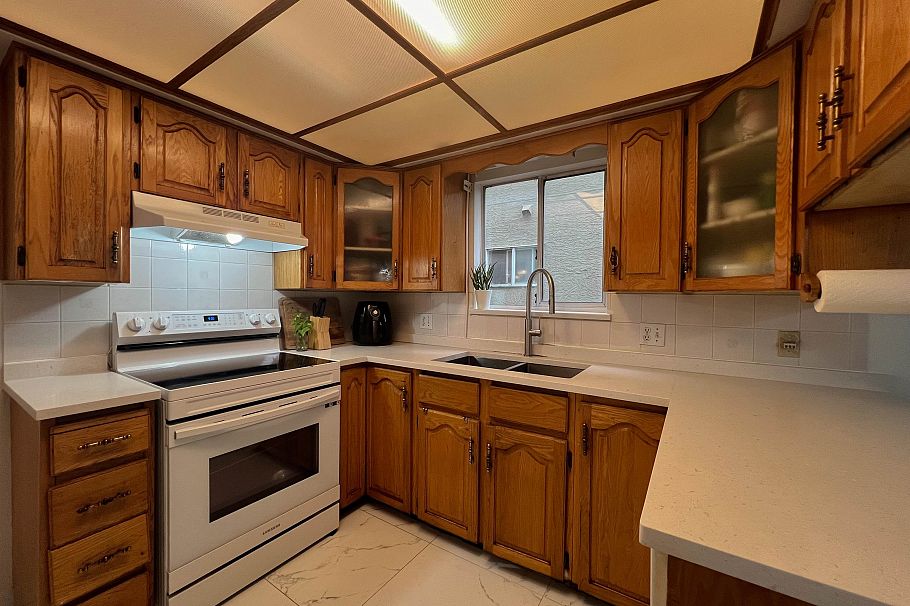 8006 Chester Street Vancouver, BC - 8