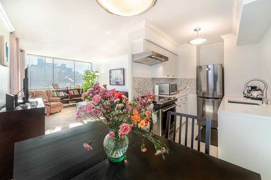 605 1251 Cardero Street Vancouver, BC - 17