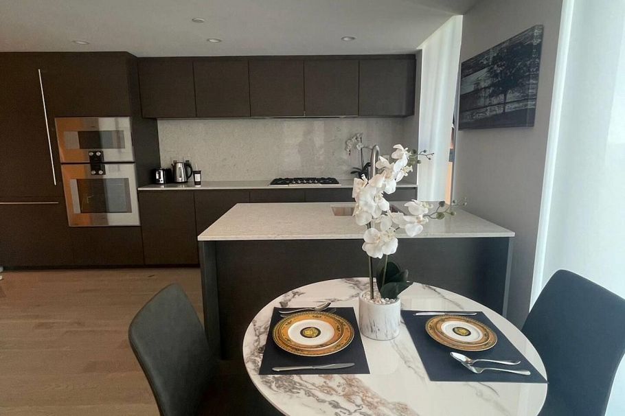 1803 1408 Robson Street Vancouver, BC - 4