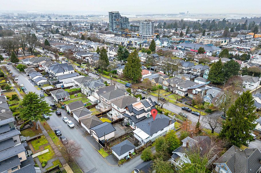 8032 Cartier Street Vancouver, BC - 23