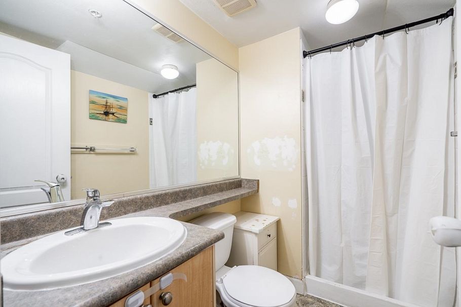 1866 Nanaimo Street Vancouver, BC - 28