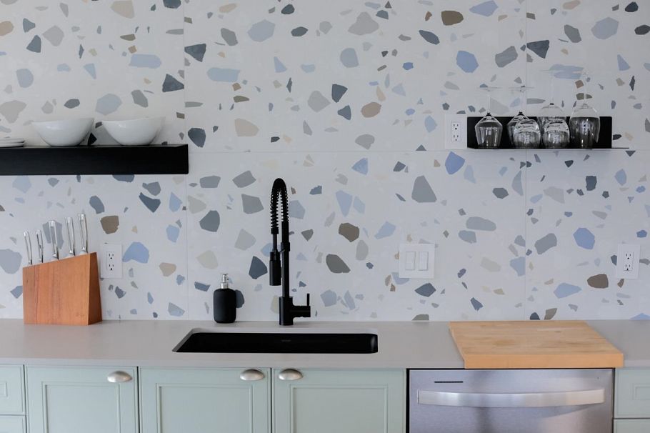 1701 1723 Alberni Street Vancouver, BC - 3