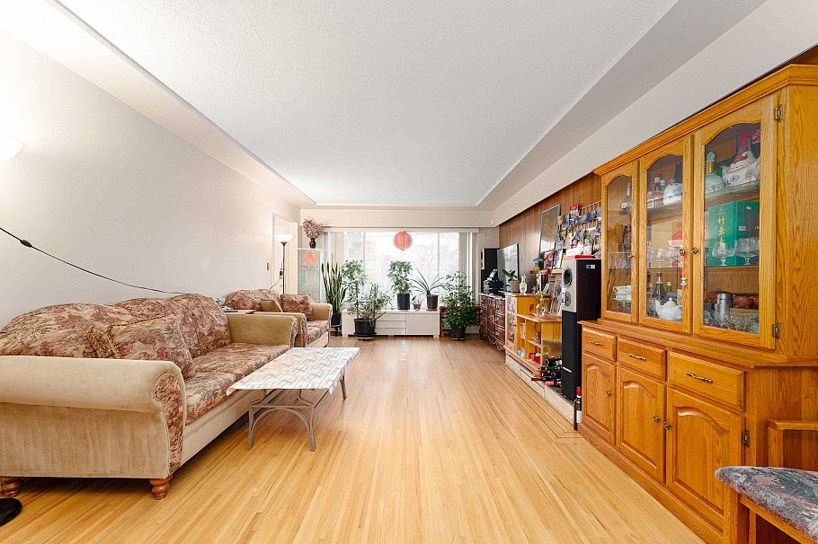 8032 Cartier Street Vancouver, BC - 6