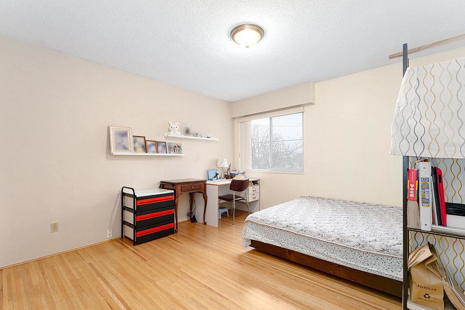 8032 Cartier Street Vancouver, BC - 10