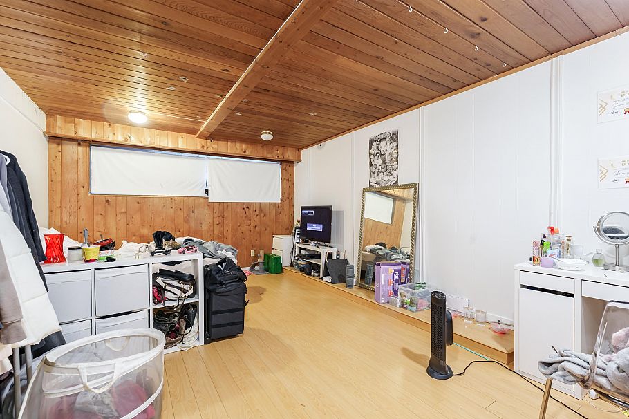 8032 Cartier Street Vancouver, BC - 14