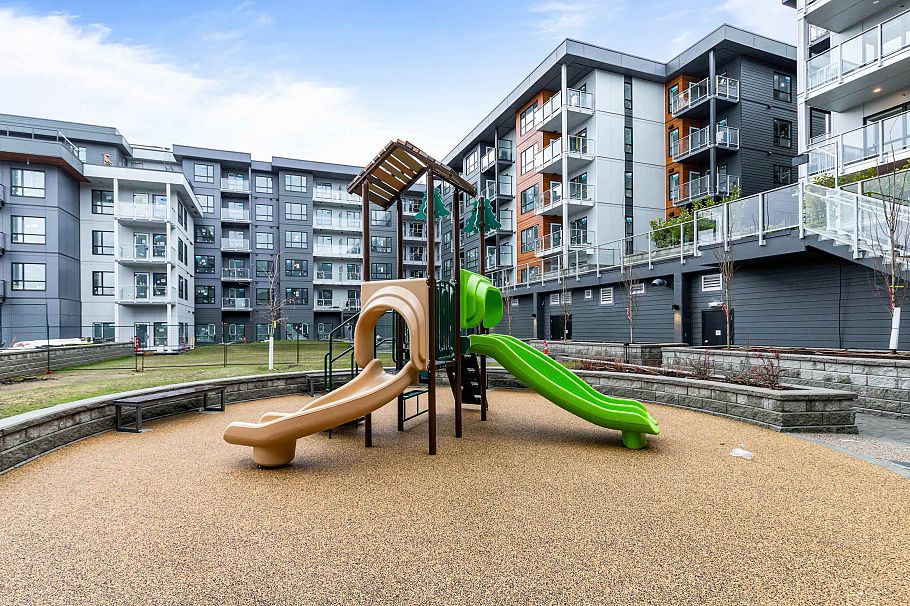 616 3596 Malsum Drive North Vancouver, BC - 31