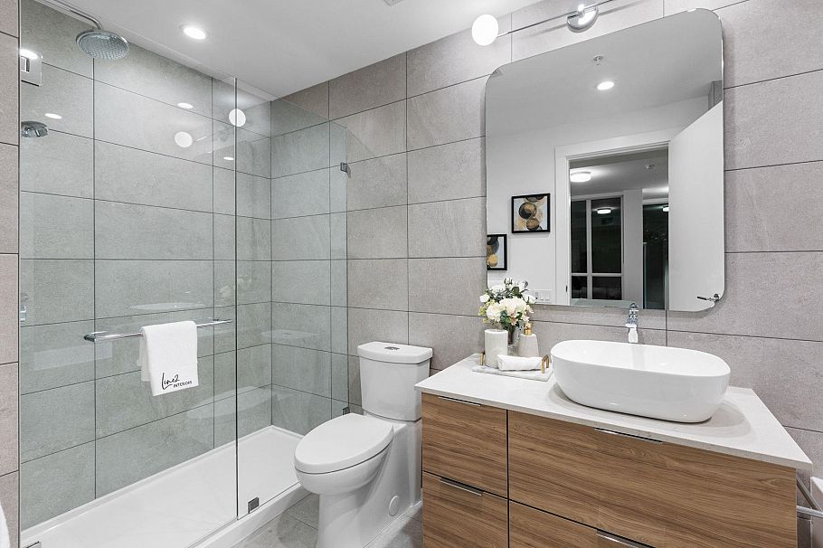 502 2325 Emery Court North Vancouver, BC - 32