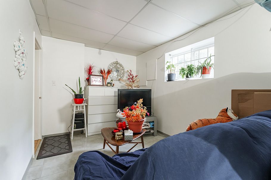 8032 Cartier Street Vancouver, BC - 12