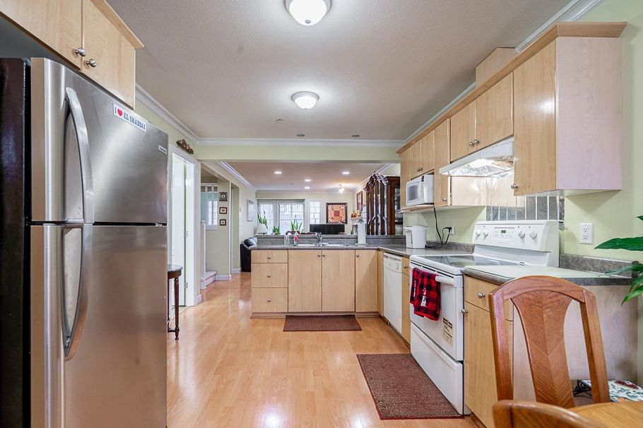 1866 Nanaimo Street Vancouver, BC - 17