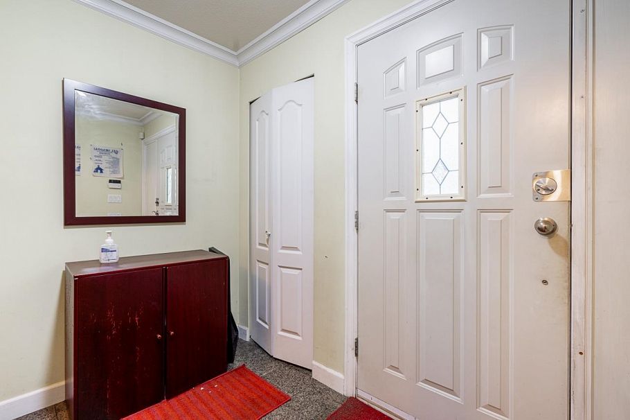 1866 Nanaimo Street Vancouver, BC - 18