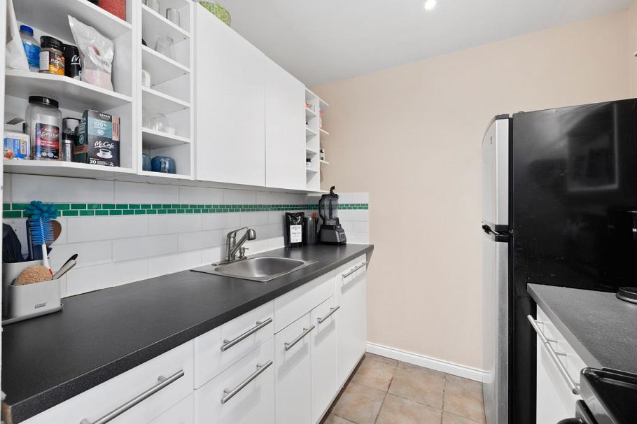 315 830 E 7th Avenue Vancouver, BC - 13