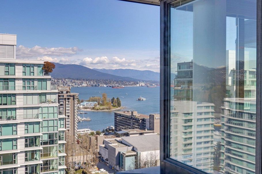 2406 1723 Alberni Street Vancouver, BC - 18