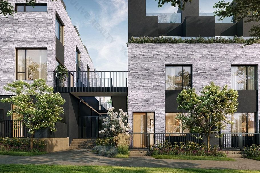 13 6808 Ash Street Vancouver, BC - 2