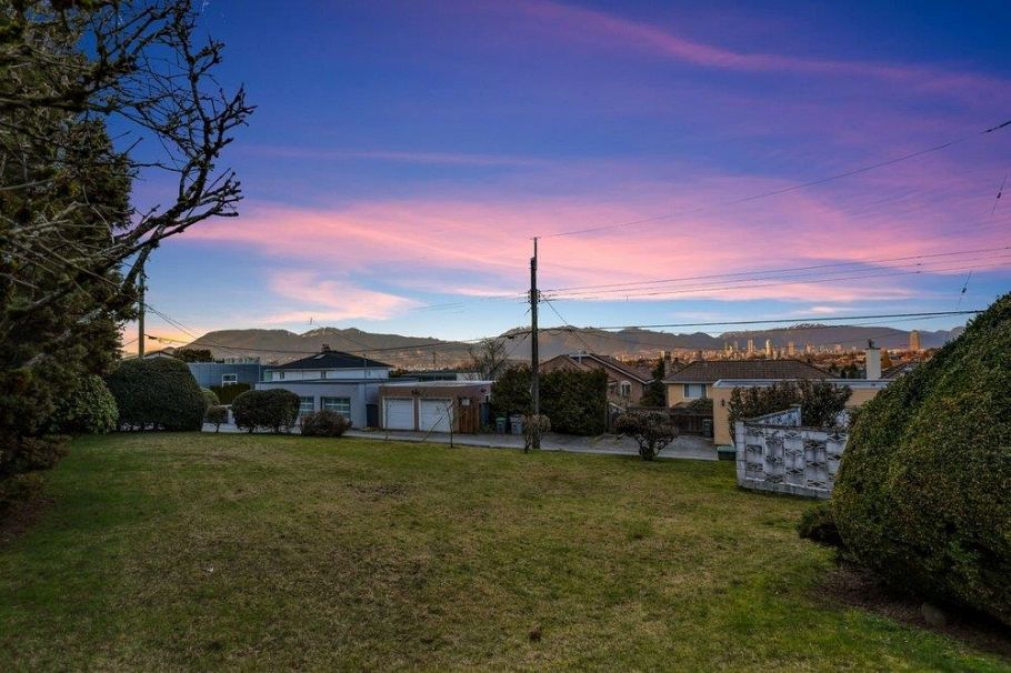 4180 Quesnel Drive Vancouver, BC - 2