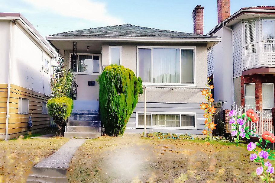 5530 College Street Vancouver, BC - 17