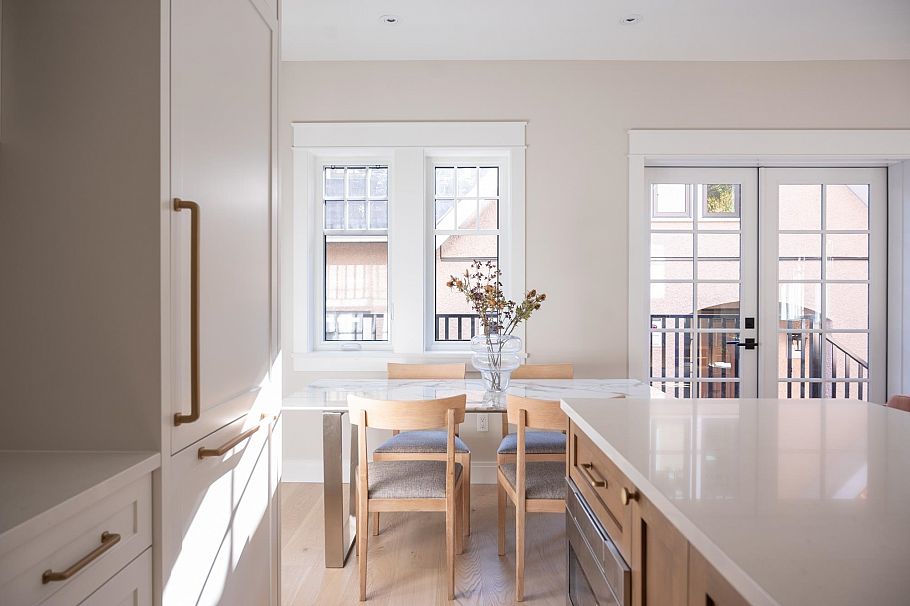 1458 W 45th Avenue Vancouver, BC - 6