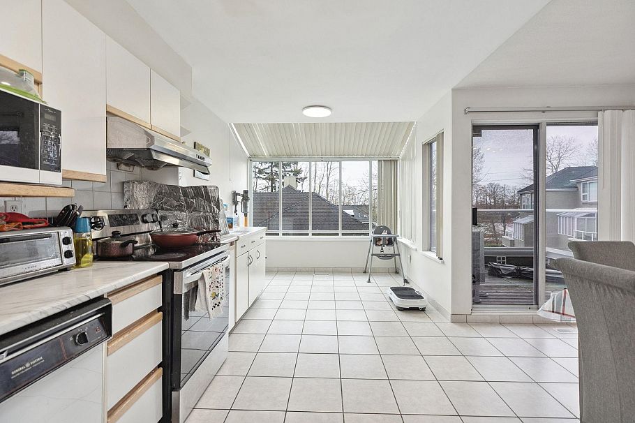 2383 Quayside Court Vancouver, BC - 10