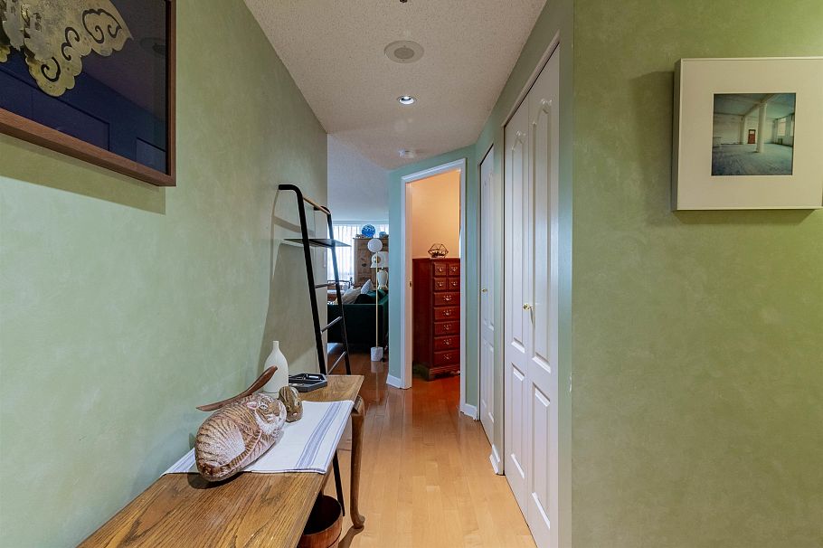 801 1132 Haro Street Vancouver, BC - 18