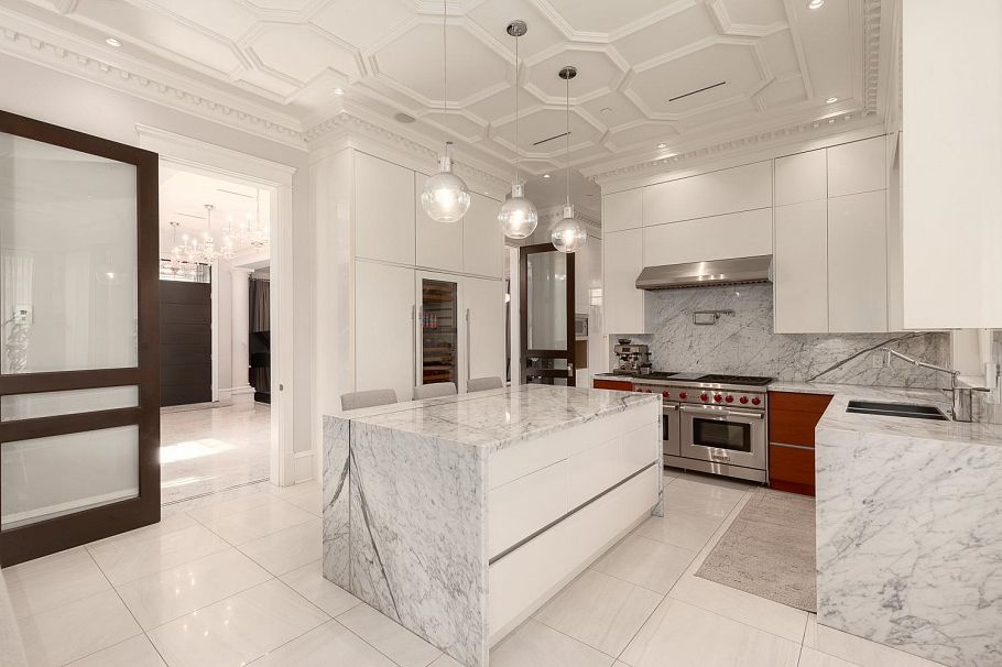 5968 Athlone Street Vancouver, BC - 14