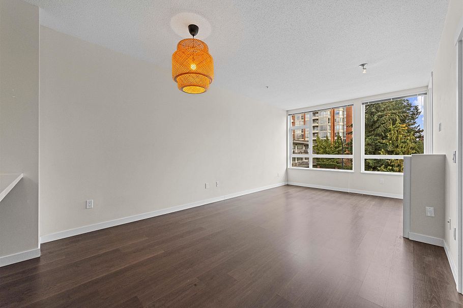 305 717 Chesterfield Avenue North Vancouver, BC - 16
