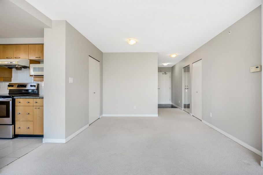 1901 1201 Marinaside Crescent Vancouver, BC - 6