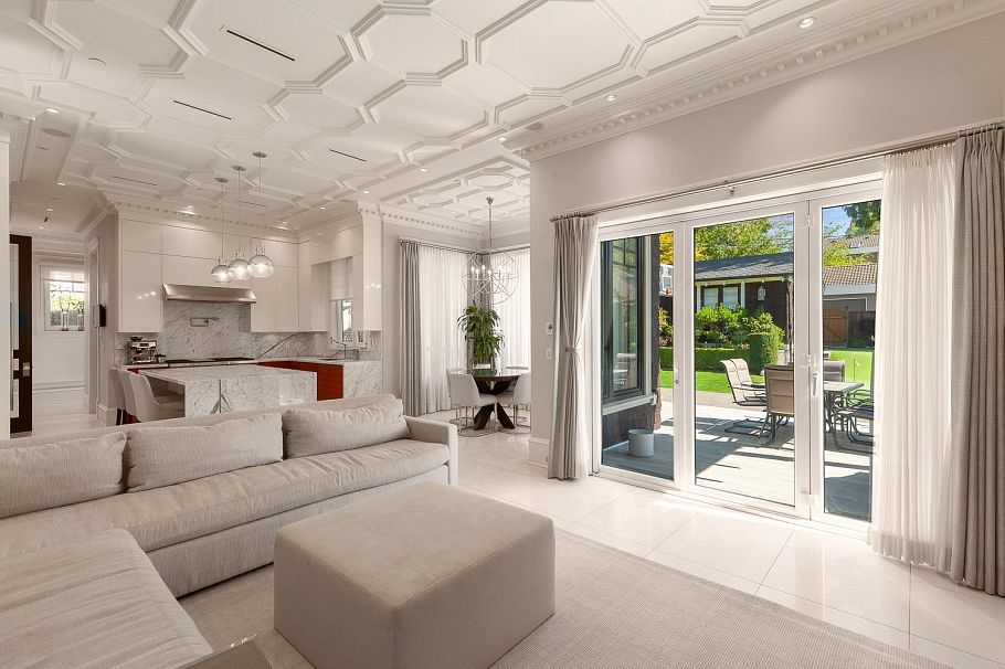 5968 Athlone Street Vancouver, BC - 11